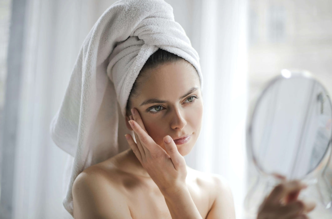 WHAT CAUSES SENSITIVE SKIN & SENSITIVE SKIN REACTIONS?